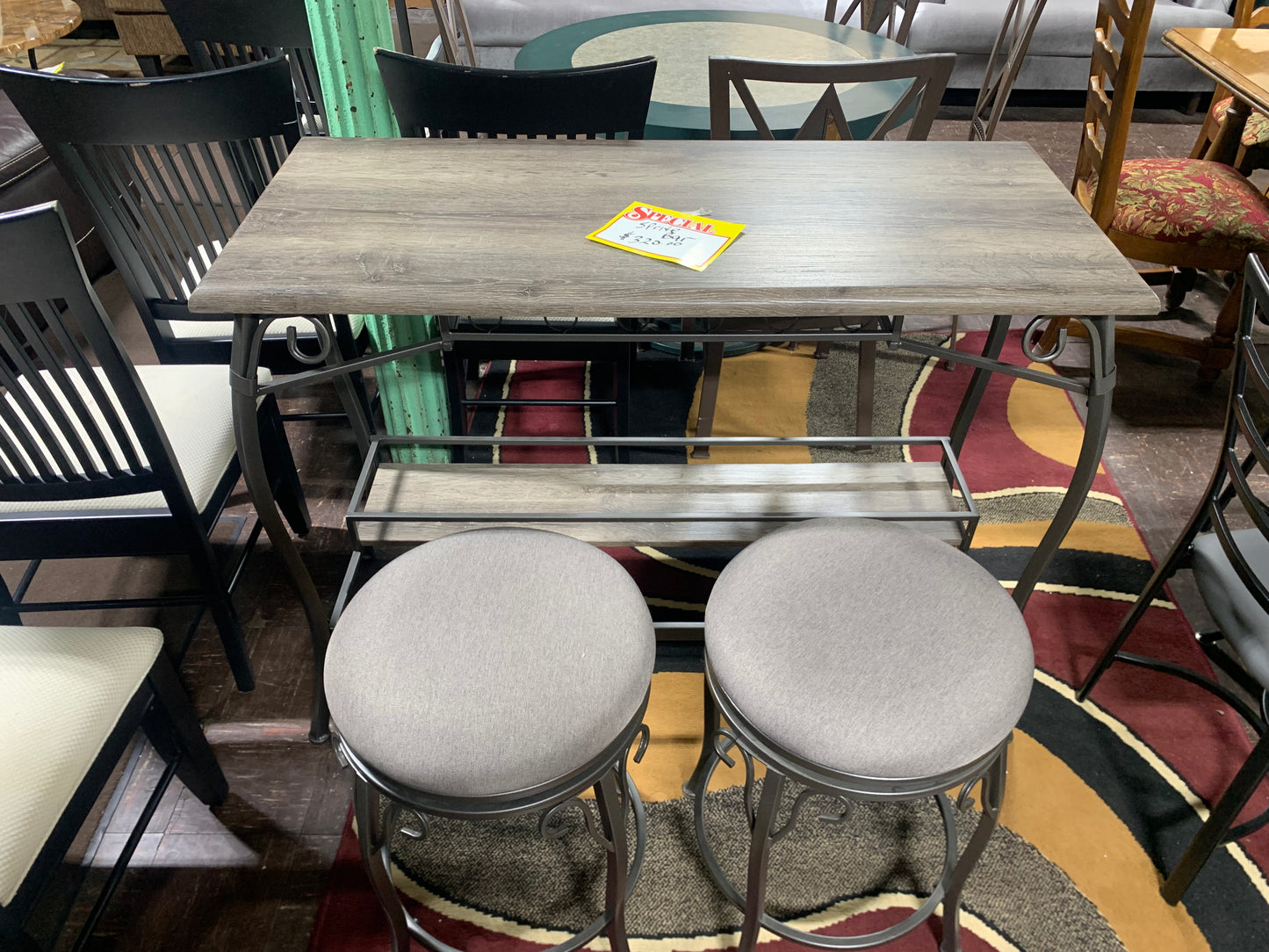 Sprite Bar (+2 Stools)
