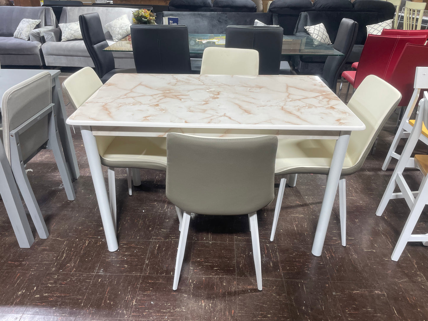 5 Pc Dinette Set (Cream)